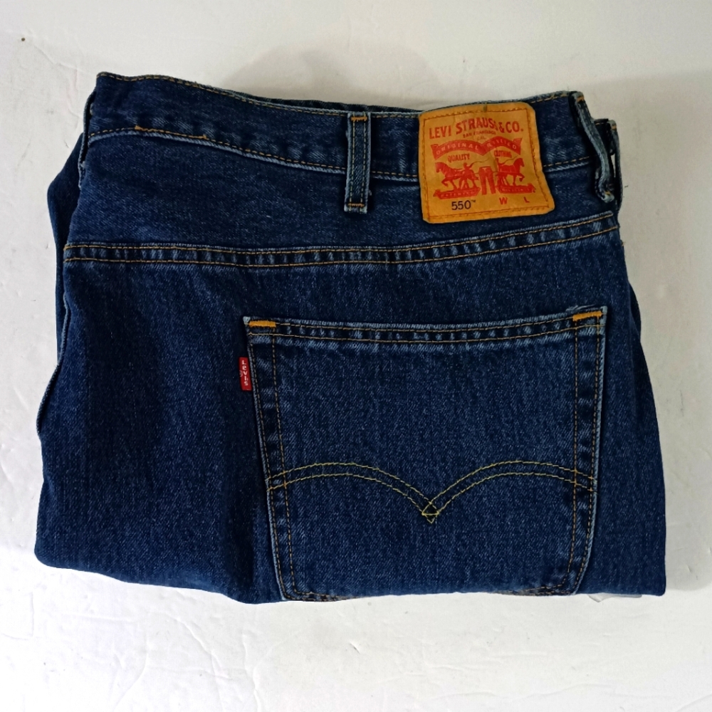 Levi's 550 Relaxed Fit Blue Jeans Men's Size 50 X 30 Stone Wash Denim - NWT